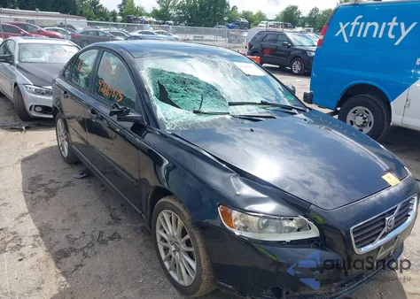 2009 Volvo S40 2.4I из США, поврежденный, VIN YV1MS382692467616